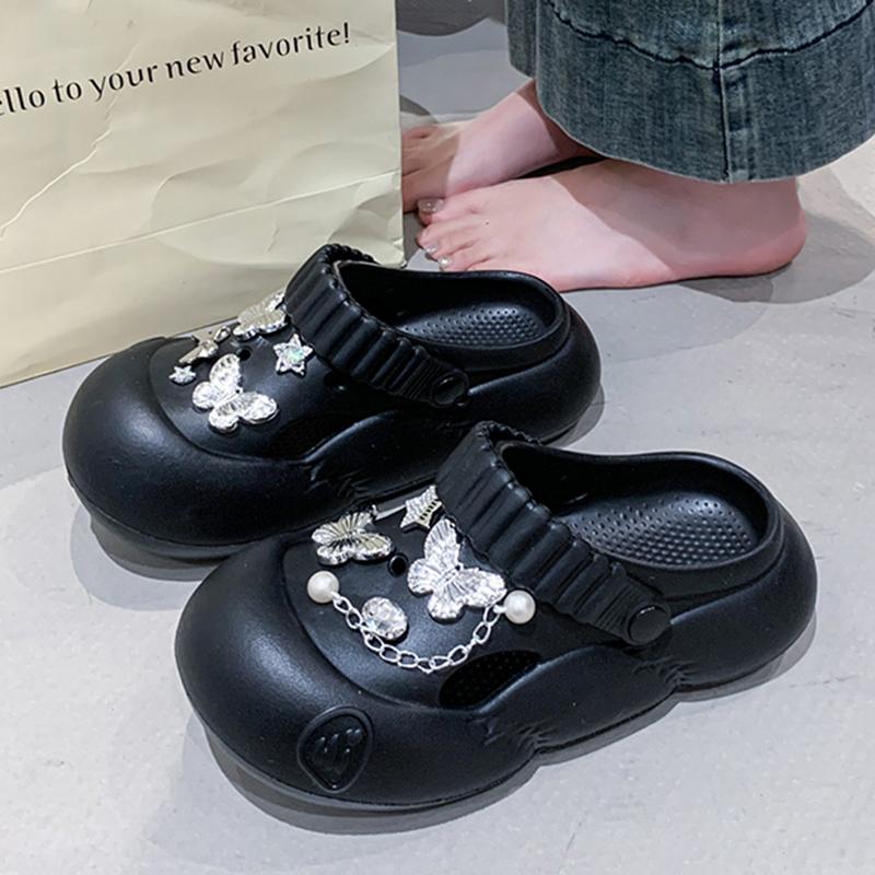 Fashion Rhinestone Butterfly Platform Slippers Women 2025 Summer Thick Sole Eva Clogs Garden Shoes Woman Non Slip Beach Sandals