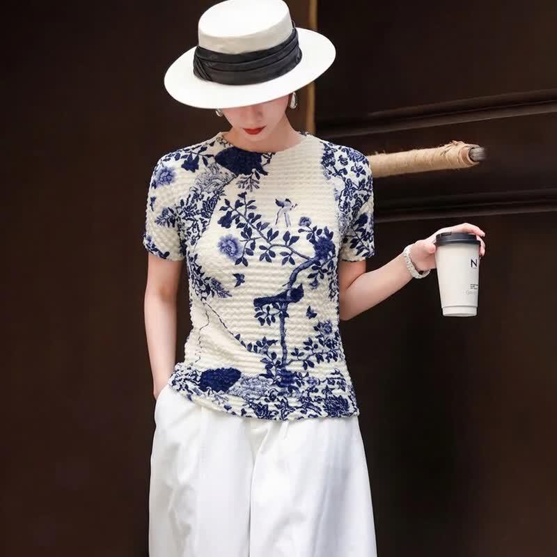 Lansere New Chinese Style Blue & White Porcelain Print Pleated T-Shirt One Size