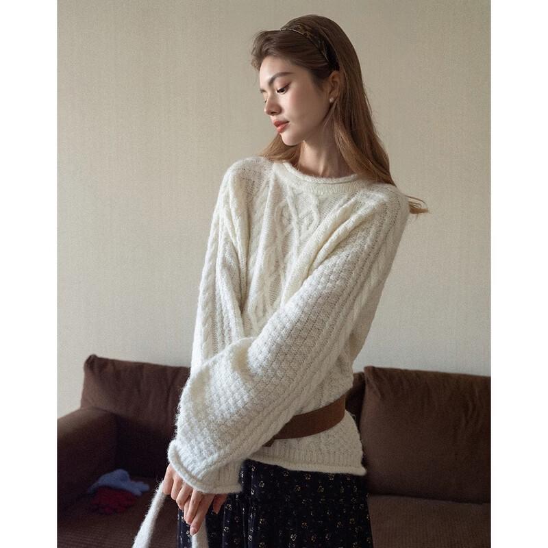 Demana Women's Vintage Cable Knit Sweater