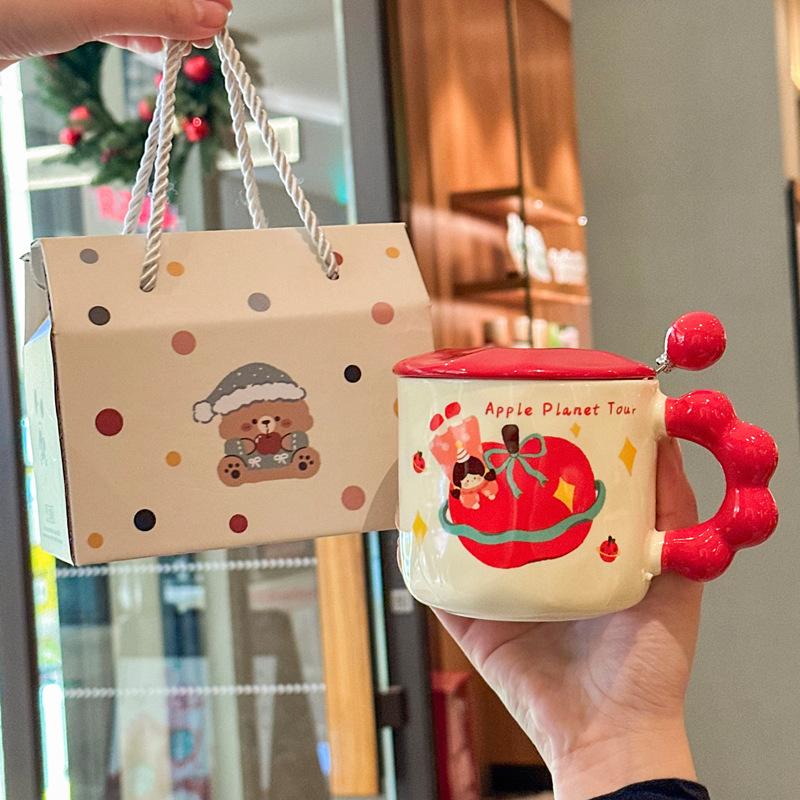 Girl Heart Apple Girl Cup Cute Ceramic Cup with Lid Spoon Girl Large Capacity Coffee Mug Souvenir