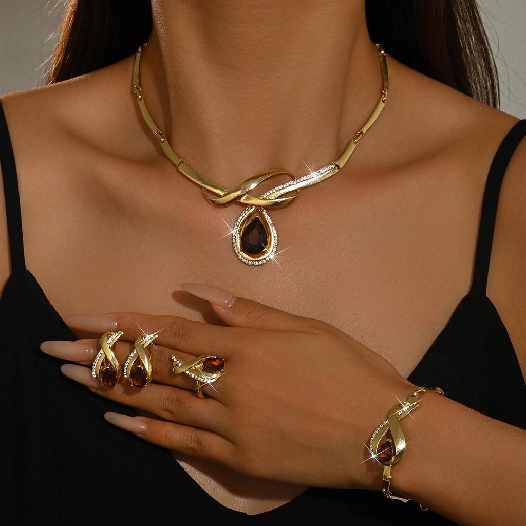 Cross-Border Fashionable Water Drop Jewelry Set: Necklace, Earrings, Ring & Bracelet for Weddings & Formal Events