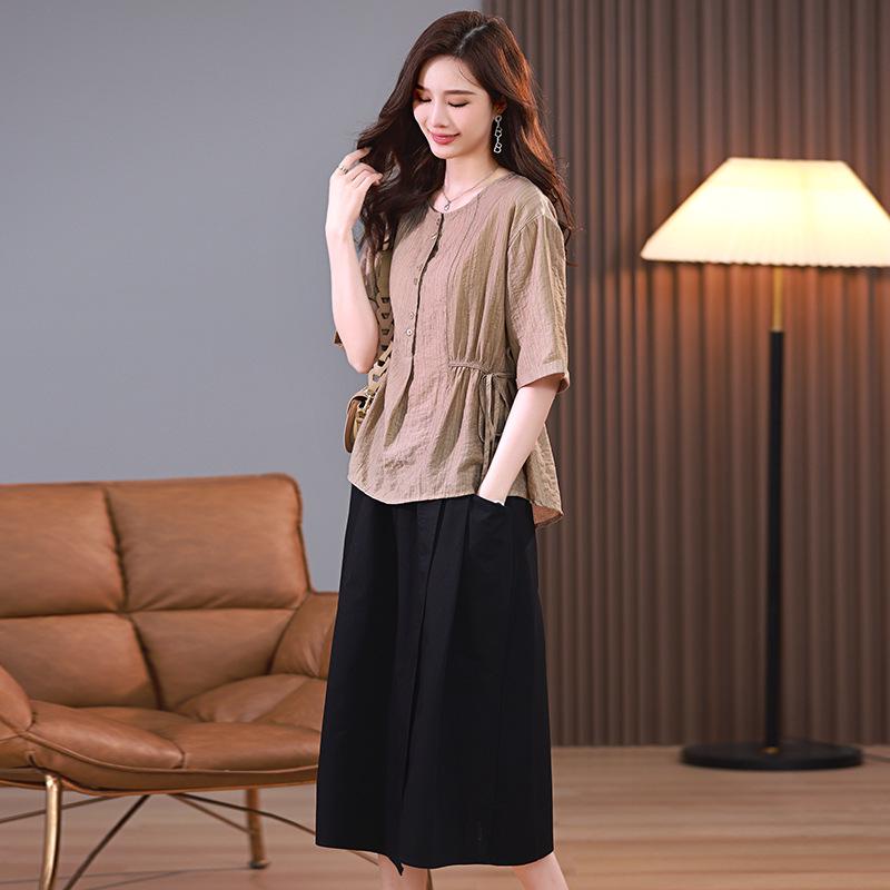 2025 Summer Fashion Tencel Two-Piece Set: Age-Reducing Mom Casual Blouse & Loose Midi Skirt