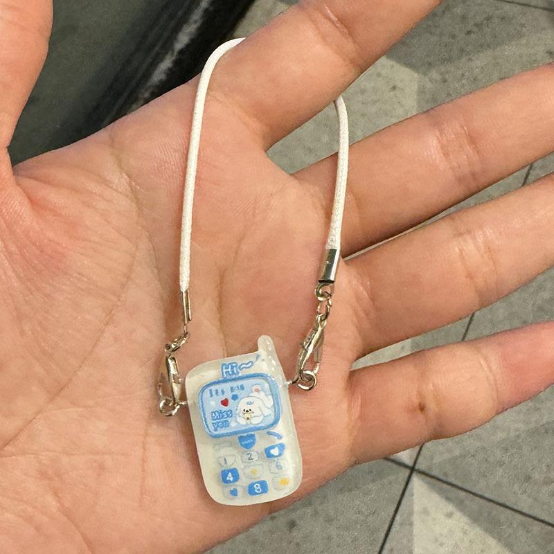 

1PC Mini Phone Pendant for 17cm Doll Mini Pendant Model Cartoon Cute Little Ornament for Cartoon Pendant Sweet Couple Gift No doll