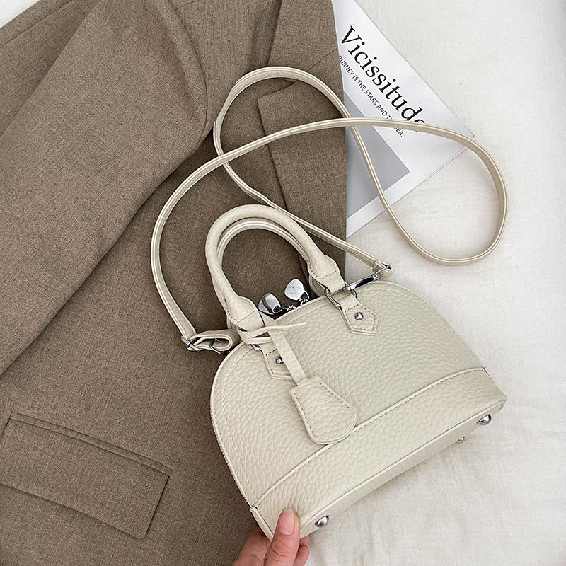 

Brand Shell Bag Luxury Designer Handbag And Purse Women Solid Pu Leather Shoulder Crossbody Bag Black Classic bolsos Day Clutch 30cm))