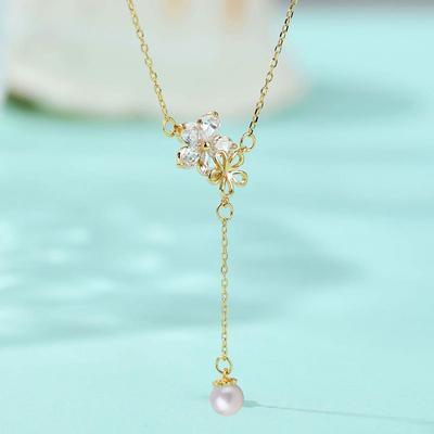 Fresh Flower Pearl Tassel Necklace French Retro Temperament Elegant Fashionable Collarbone Chain
