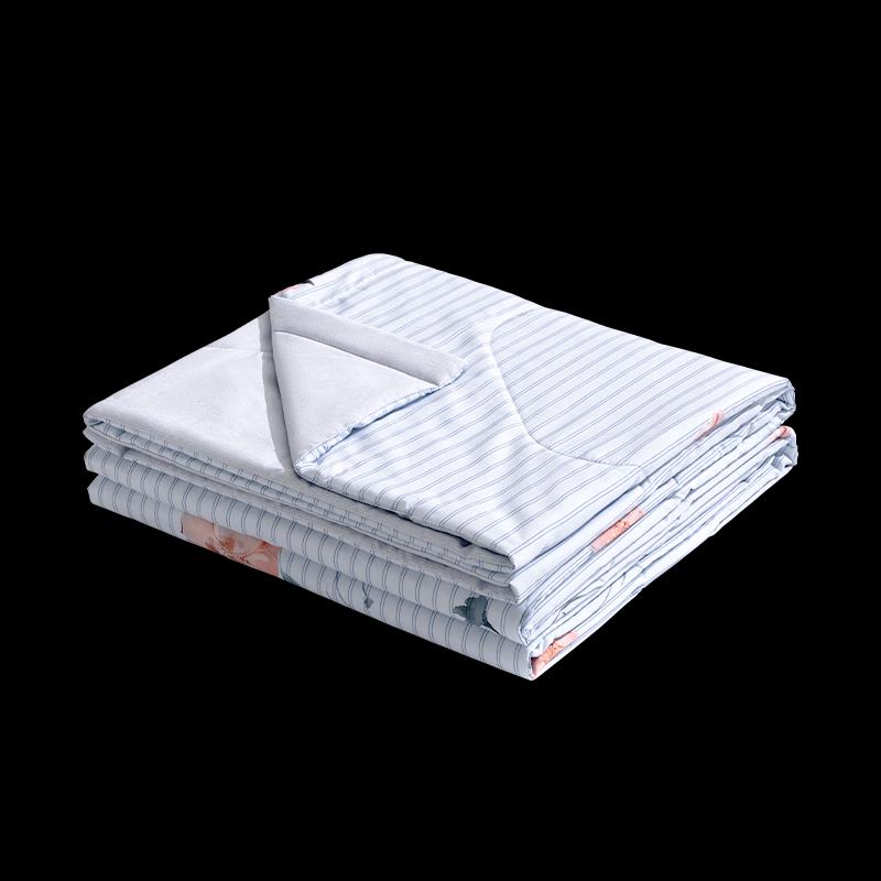 MERCURY DH Light Summer Dance Antibacterial Quilt