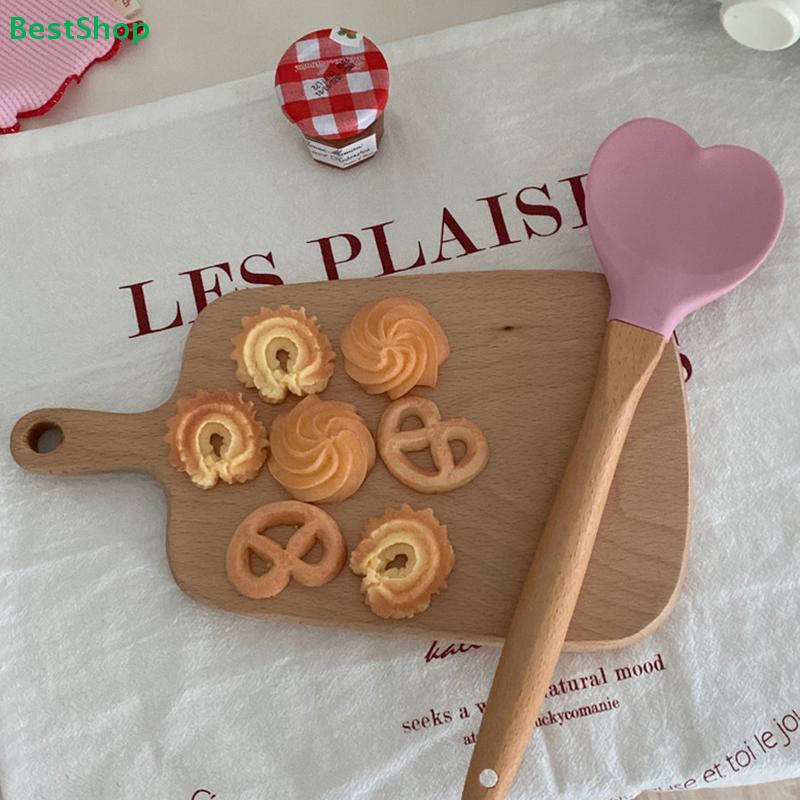 Love Silicone Spatula Heart-Shaped Wooden Handle Baking Spatulas Kitchen Utensils Making Cake Baking Tool