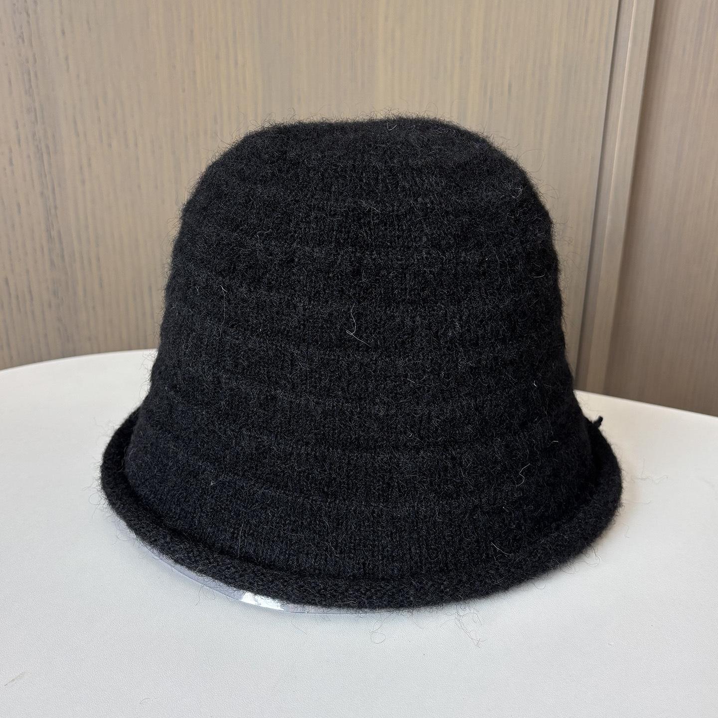Soft Waxy Crimped Bucket Hat Women Travel Show Face Small Warm Knitted Hat Casual Versatile Bucket Hat One size fits all чёрный