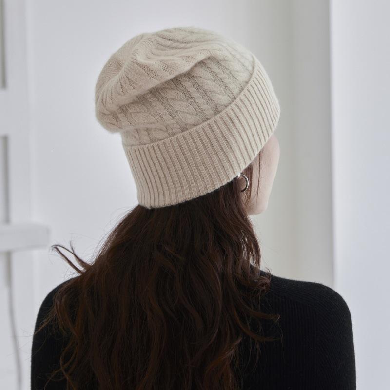 Cashmere self-heating knitted hat women's thickened twisted hat solid color knitted hat versatile ear protector wool hat