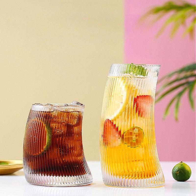 Crescent Shaped Wine Glass Striped Glass Cup Ins Style Cocktail Glass Soda Water Beverage Cups Iced Latte Mug Drinking Glasses