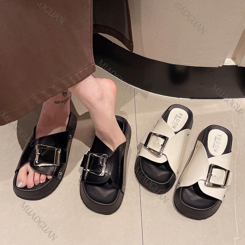 Fashion Slippers Women Summer Outside Wear New Flat Thick Bottom Leisure Beach Slipper Shoes for Women Fashion Buckle Sandals Slides