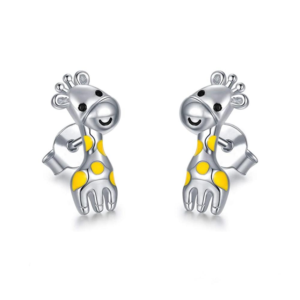 Lovely Giraffe Earrings Black Eyes Yellow Spotting Enamel Jirafa Animal Stud Earrings for Women Nice Gift Fashion Jewelry