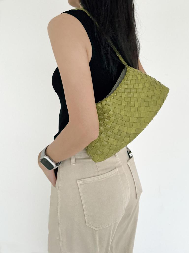 2025 Hand-Woven French Market Basket: A Versatile Underarm and Shoulder Handbag