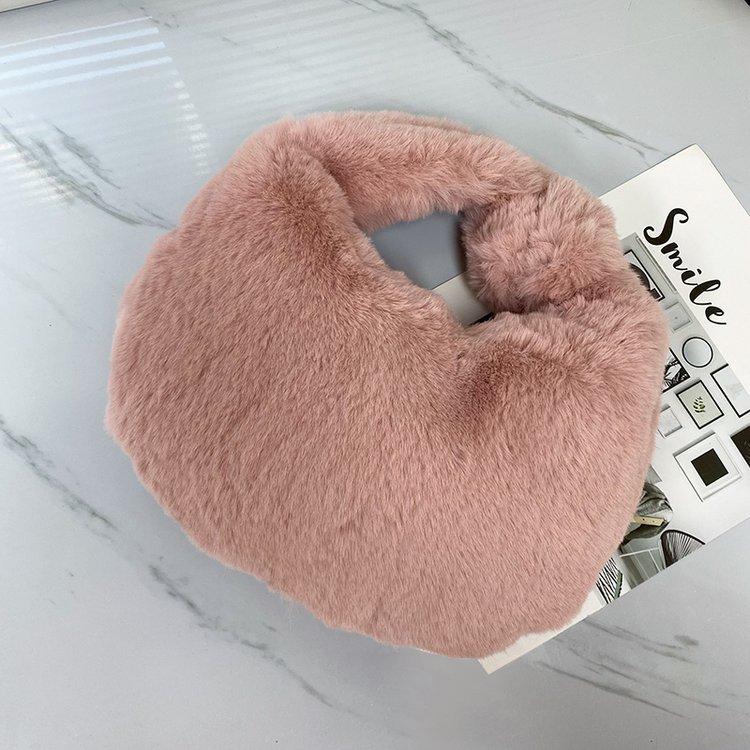 Fur Women'S Small Half Moon Bag Luxury Warm Plush Wrist Bags For Women Fashion Furry Short Handle Clutch Cute Ladies Coin Purses