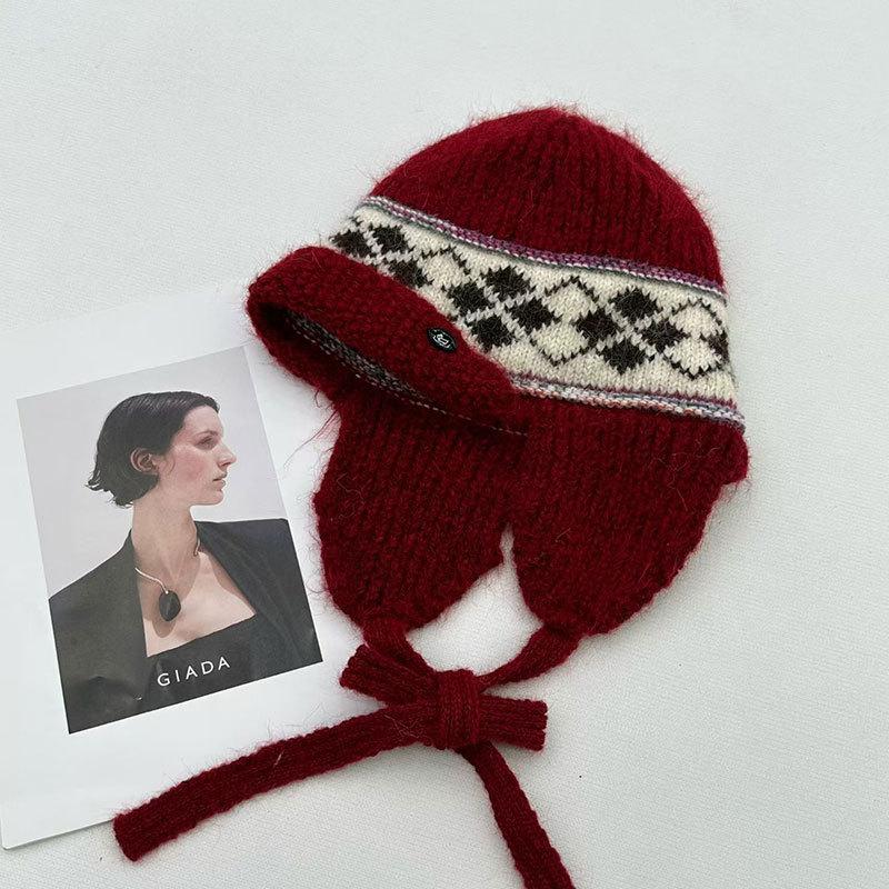 Fair Island Hat Women's Winter Thickened Warm Ear Protection Shows a Small Face Wool Hat Cold-proof Knitted Bag Head Lei Feng Hat Tide