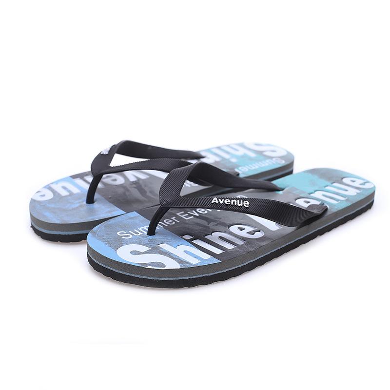 2025 Summer Slippers Men's Toe Post Flip Flops Trendy Outdoor Beach Sandals Non-Slip Casual Slip-On Personality Footwear for Men