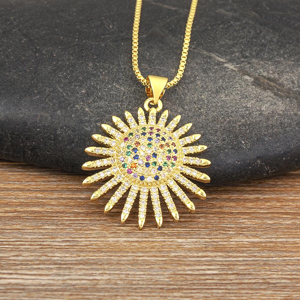 AIBEF Light Of Star And Moon Sun Shape Pendant Women Necklace Copper Zircon Western European Style Jewelry Popular Romantic Gift