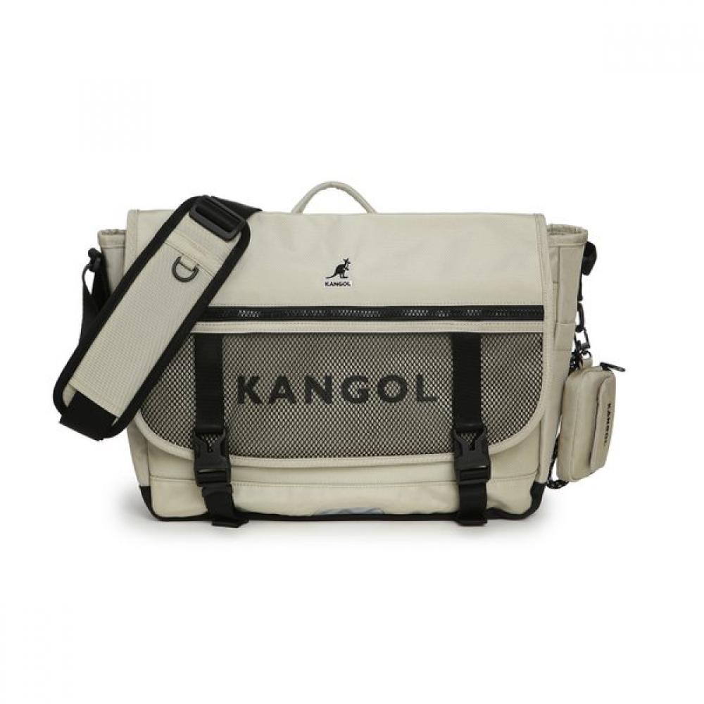 

Kangol Icon Quantum Messenger Bag Ecru Krebmb20910 ONE