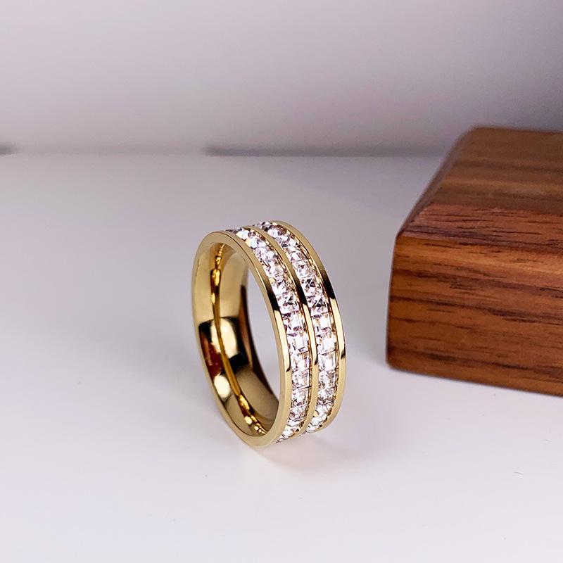 Unisex Hong Kong Style Simple Square Diamond Ring - Fashionable Index or Middle Finger Accessory for Students