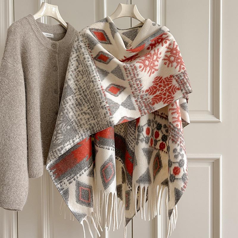 Winter Scarf Women Luxury Autumn Winter Cashmere Scarf Thickened Warm Shawl Classic Tassels Fluffy Scarf Soft Shawl 175x105cm