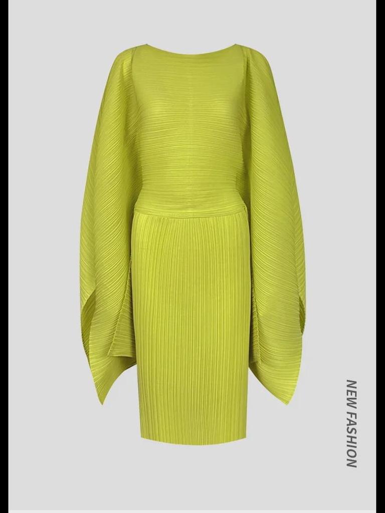 Women's Solid Color V-Neck Loose Pleated Mid-Length Dress for Spring 2025