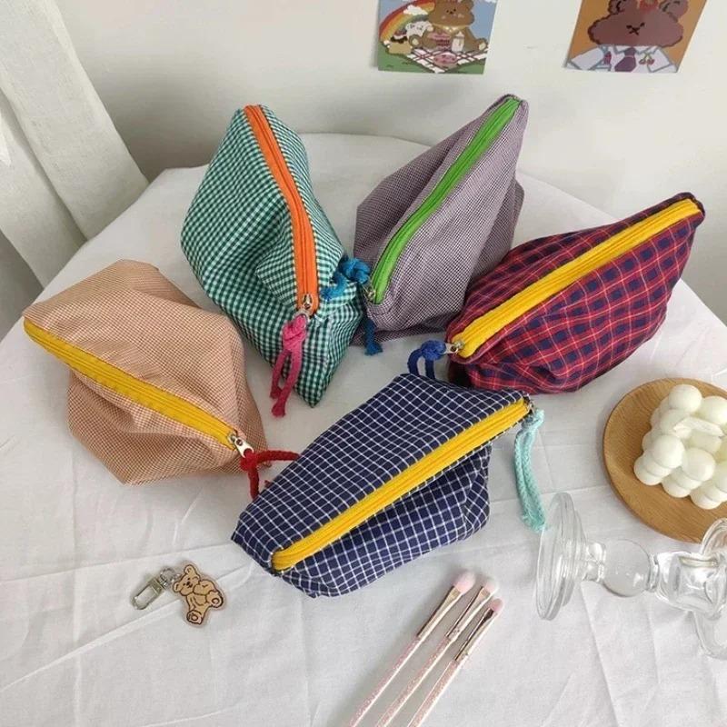 Women Plaid Makeup Bag New Large Capacity Cotton Zipper Pouch Purse Travel Clutch Makeup Bag Cosmetic Zipper Necessarie Feminina