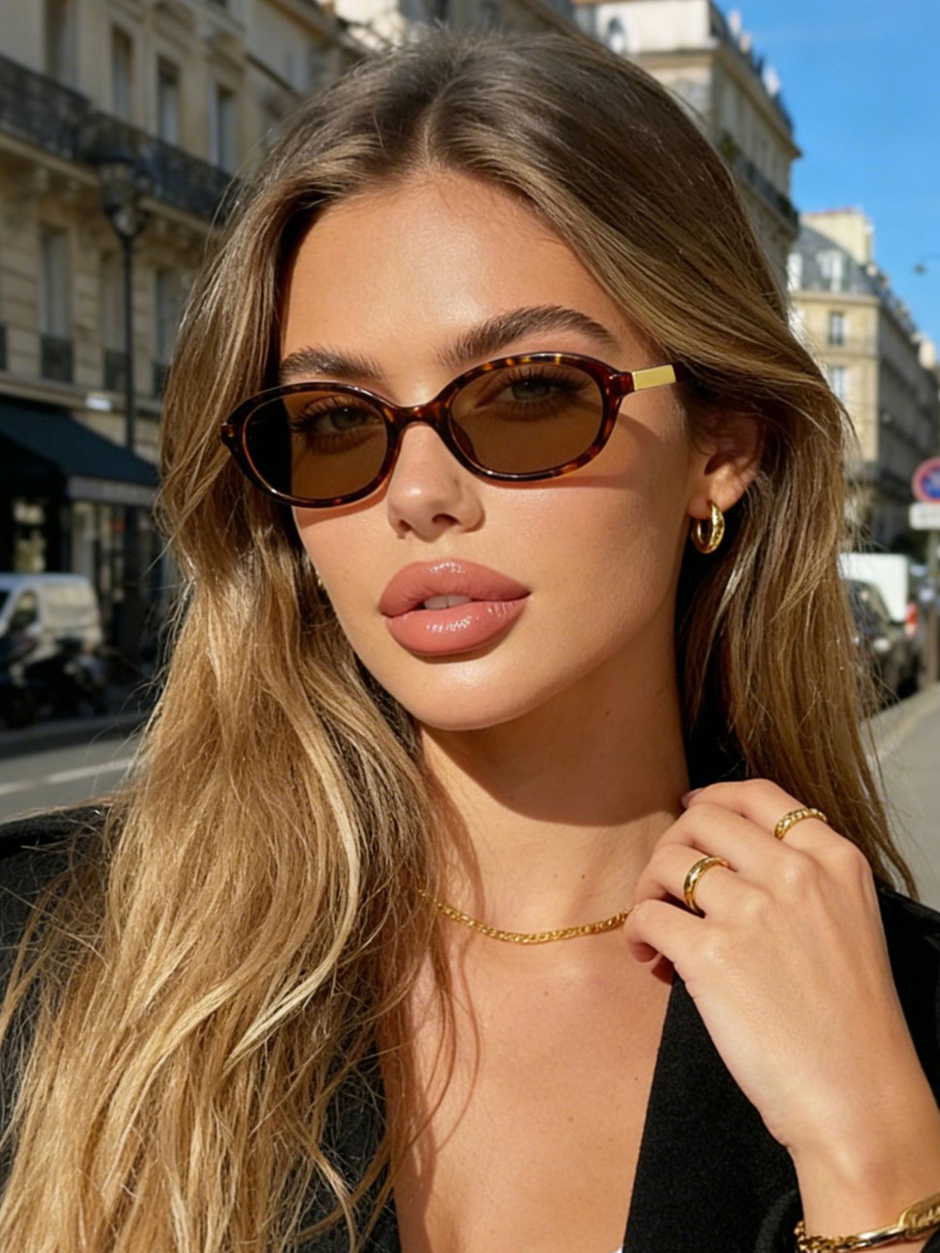 

1PCS Fashion Oval Small Frame Sunglasses Couple Style Essential Sun Protection Glasses for Vacation And Driving