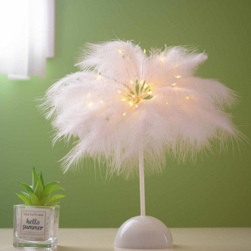 Creative Feather Table Lamp Warm White Light Tree Feather Lampshade Girl LED Wedding Decorative Lights Birthday Gift Home Decor