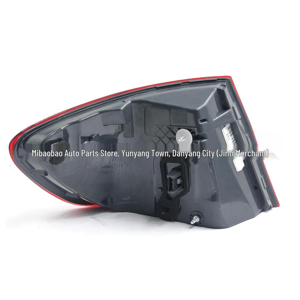 Compatible Taillight for BMW 5 Series F10/F18 520LI 2011-2013 (Part No. 63217203229/03230)