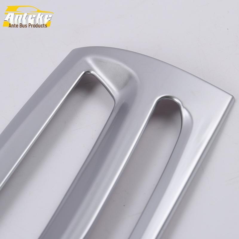 Cadre Décoratif de Sortie d'Air Arrière et Troisième Rangée et Coussin de Siège Anti-Coup de Pied pour Modèles 16