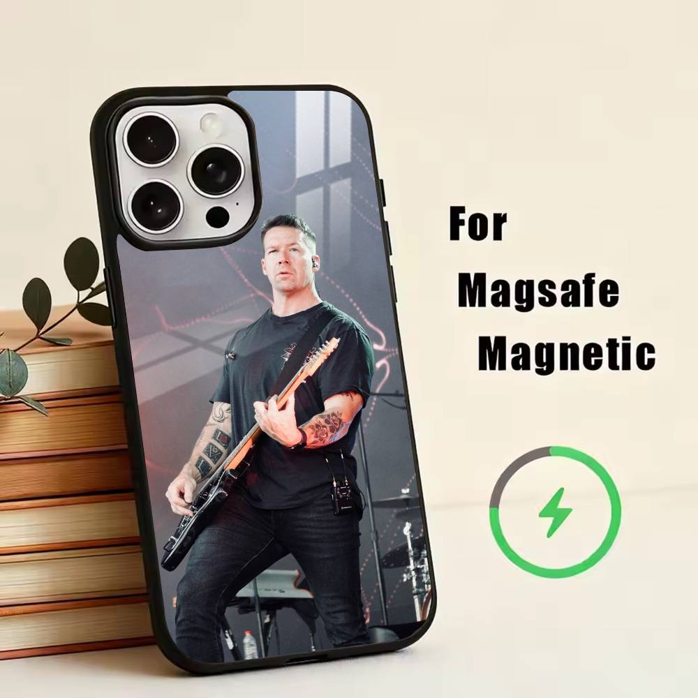 OO-OneRepublic  Phone Case For iPhone17,16,15,14,13,12,11 Plus,Pro Magnetic with Magsafe Wireless Charging