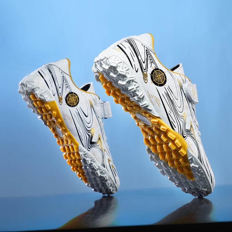 Chindren Soccer Shoes Kids Football Boots Boy Girls Professional Soccer Cleats Antiskid Chaussure Football TF/FG Outdoor Football Shoes