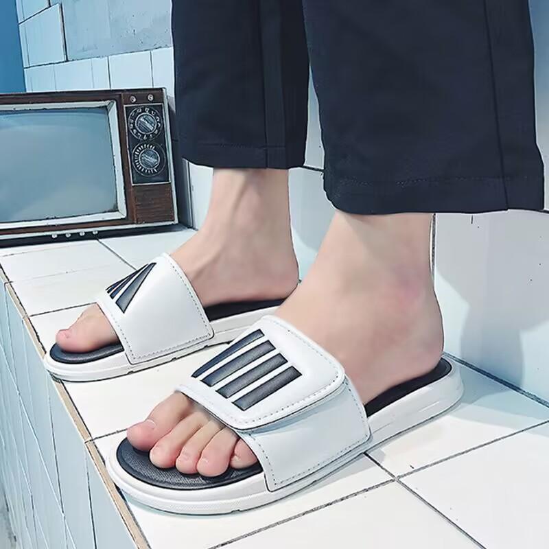 Fashion 2025 Men Wear New Summer Internet Celebrity Beach Cool Slippers