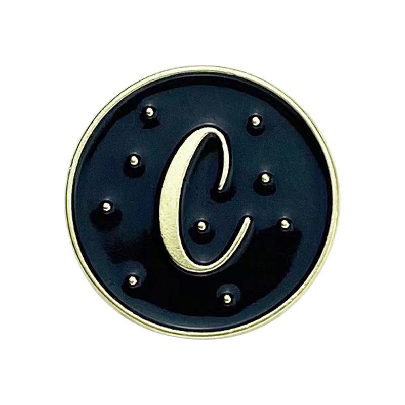 A-Z 26 Letters Initial Brooch Women English Alphabet Brooch Pin Round Badge Corsage Unisex Collar Jewelry Clothes Bag Decor Gift