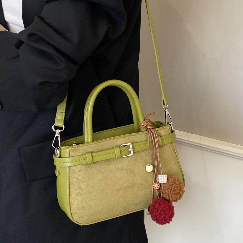 Vintage matte suede portable bucket bag women's bag 2025 new fashion high-end commuter bag shoulder messenger bag