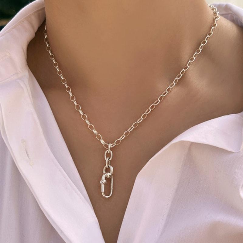 fINE HABIT fINE LINK Y Necklace