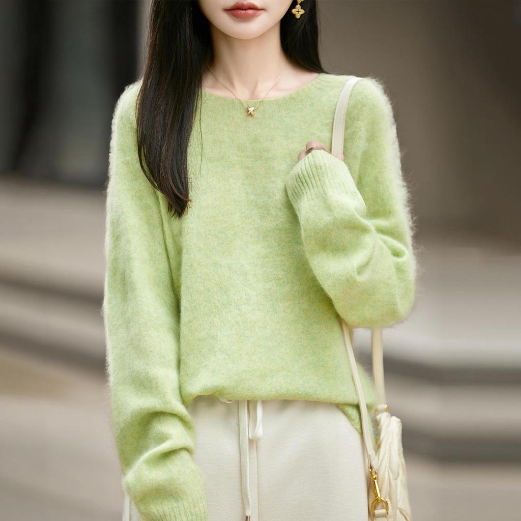 Women's Seamless Plush Knit Wool Sweater, Round Neck, Loose Fit, Long Sleeve - 2026 Autumn/Winter Collection