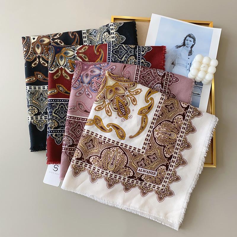 Mother's Day design sense fashion gift personalized cashew flower print outer shawl retro elegant temperament scarf