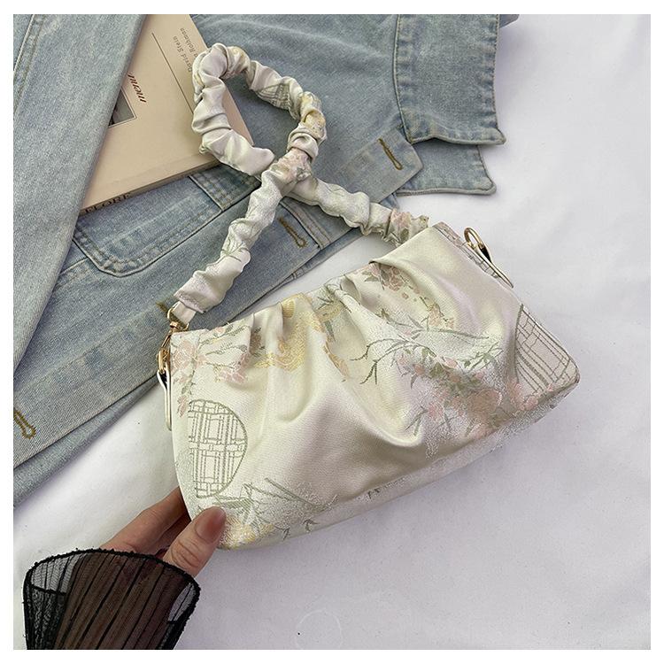 

New Chinese bag women s 2025 summer fashion embroidery embroidery bucket bag niche high-end trend shoulder