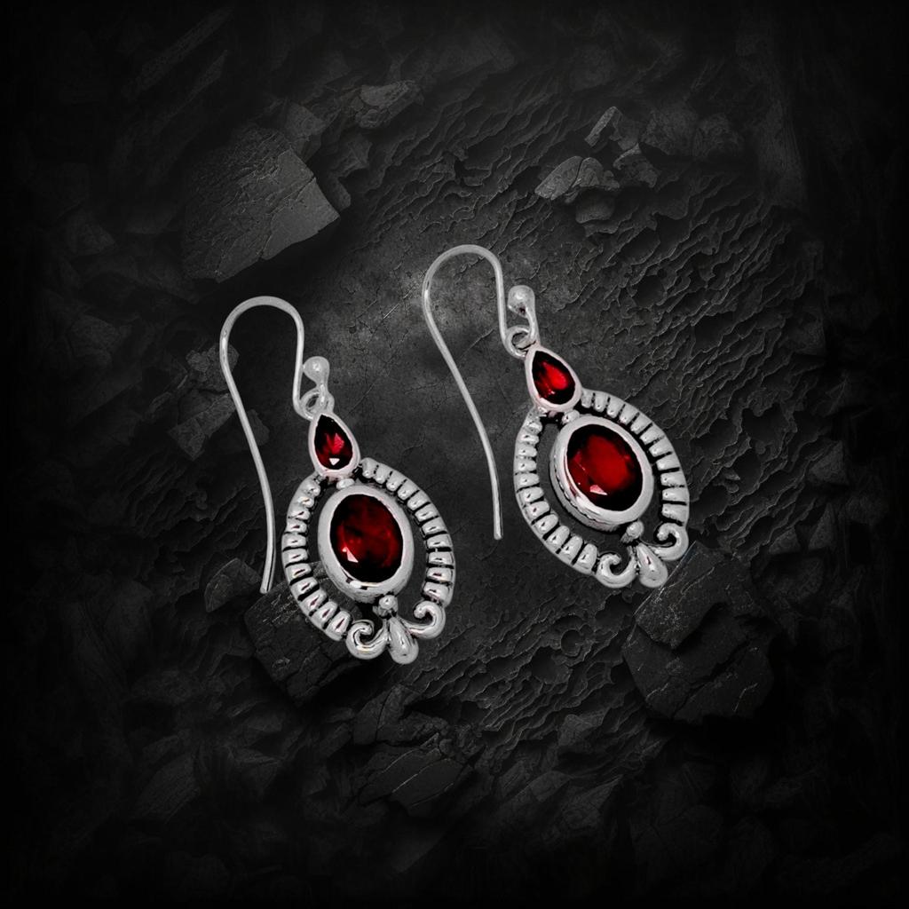 Vintage 925 Sterling Silver Garnet Earrings – Handmade Natural Red Gemstone Dangle Bohemian Jewelry for Women
