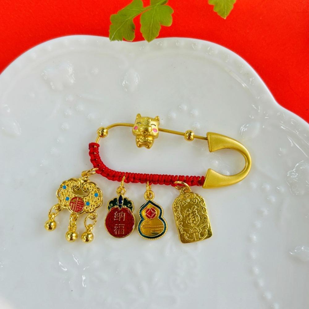 Gold Color Zodiac Horse Brooch Pendant Pony Sand-plated Ornaments Guardian Brooch  Newborn Baby