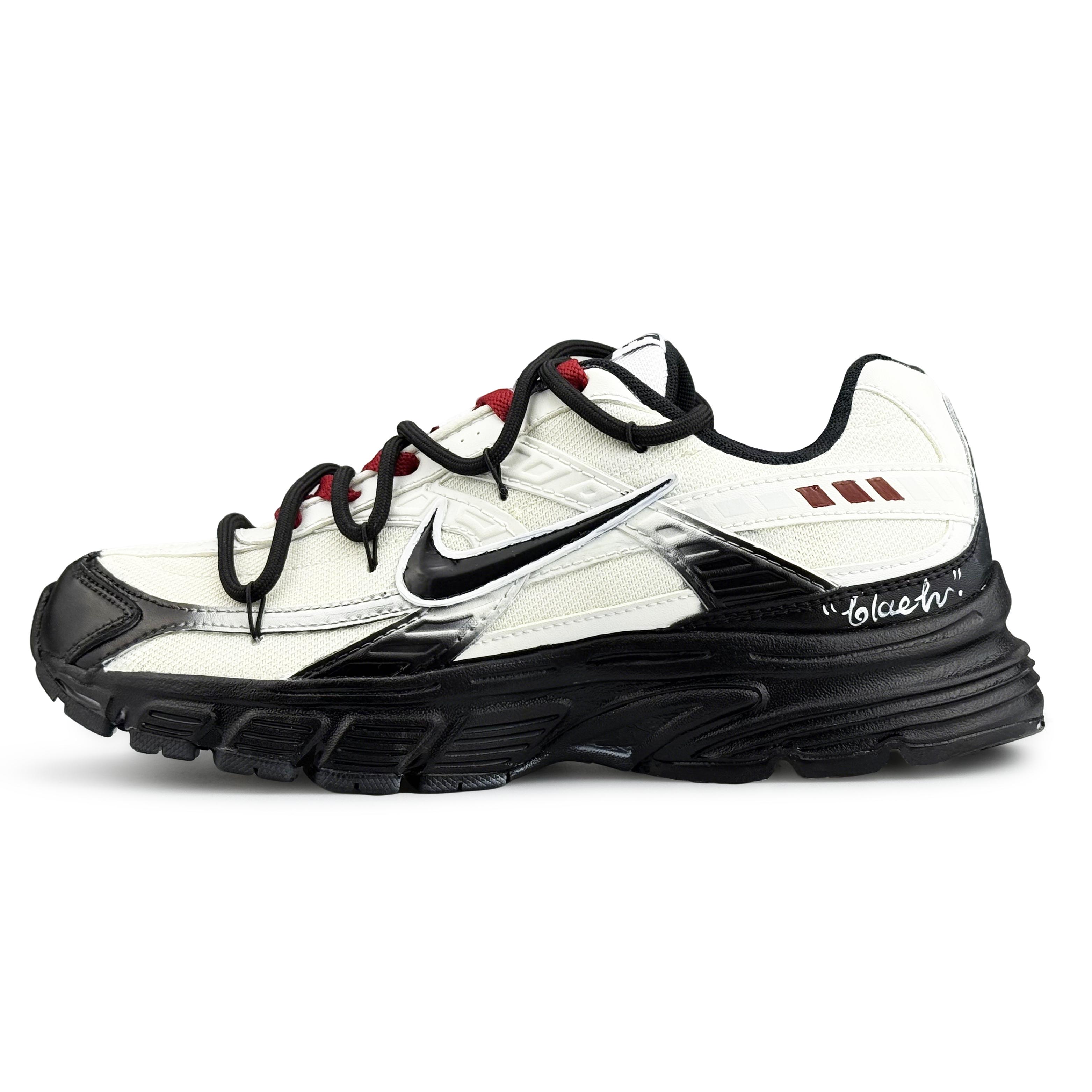 

Nike Initiator Abrasion Resistant Low top Running Shoes Men s 394055-100(Team138-) 35.5