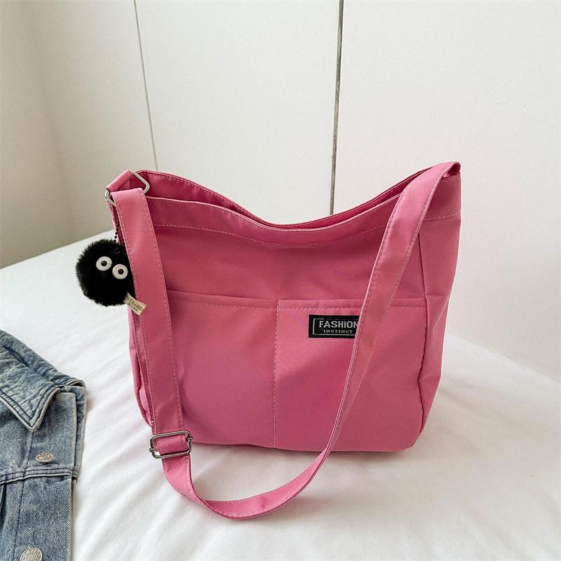 

Trendy Women s Tote Bag In Various Colors With Spacious Design For Everyday Use Without Pendant рожевий