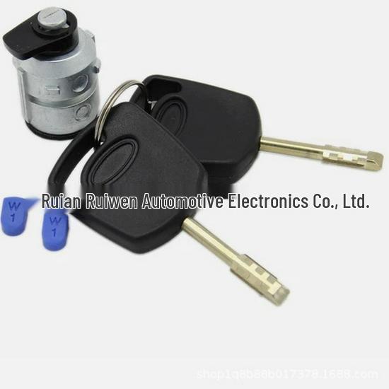 2S6Z-5828624-A: Compatibil cu seturi de cilindri pentru încuietoarea ușii Ford Fusion 2002-2012.