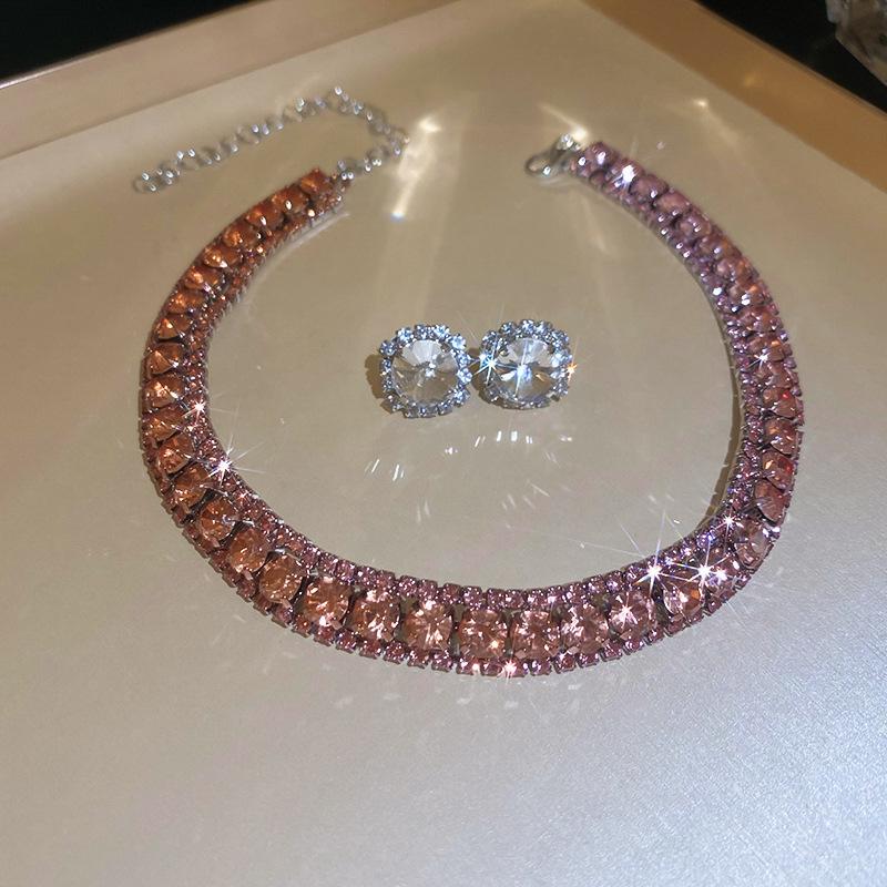 Elegant Rhinestone Square Earrings & Necklace Set – Light Luxury Clavicle Chain Jewelry for Fashionable Evening Wear