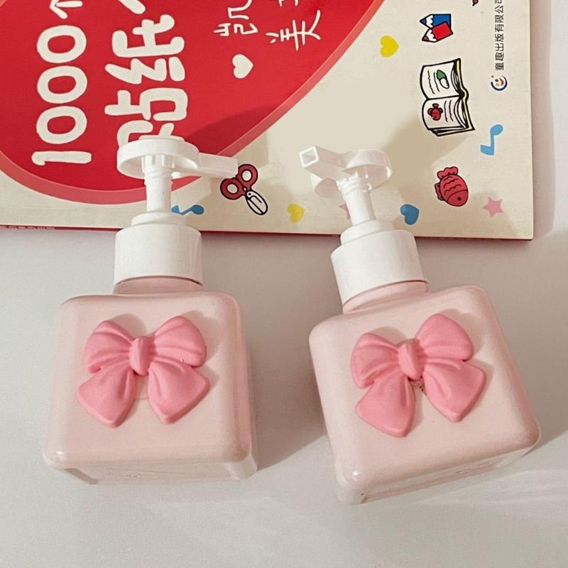 Leakproof Plastic Soap Dispenser Bottle With Decorative Bowknot Design Travel Soap Holder Bottle For Shampoo Lotion
