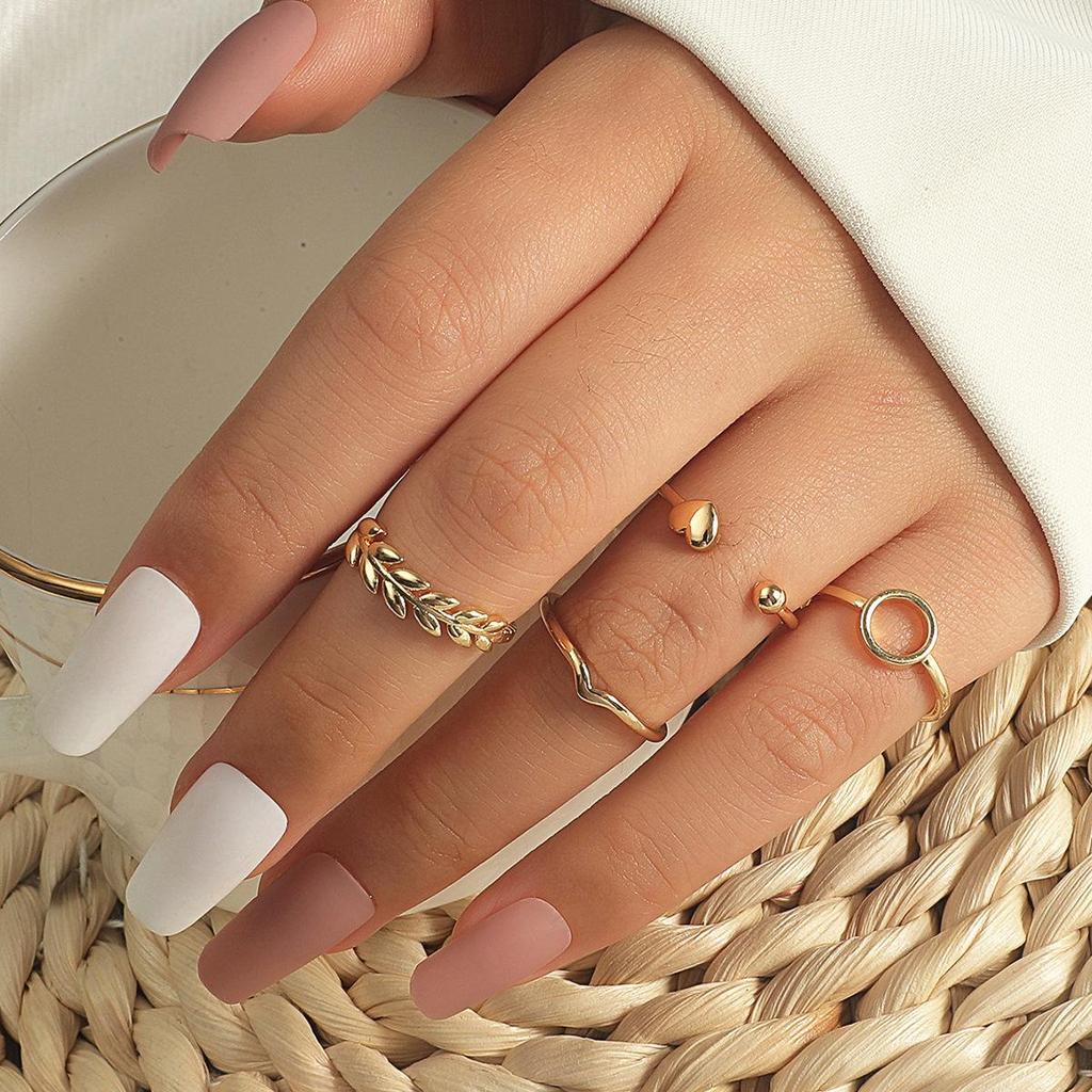 Retro Love Ring Set: 22-Piece European & American Multi-Joint Design for Women