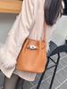 Neue erste Schicht Rindsleder Eimer Tasche Gemüsekorb Tasche Pendler und Freizeit Schulter Umhängetasche Damen Tasche