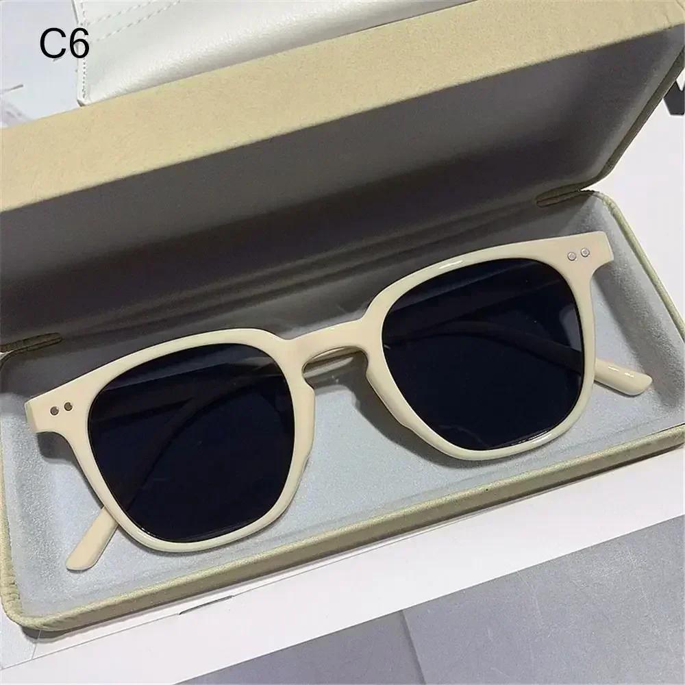 2025 New Fashion Square Sunglasses Women Men Brand Designer Ocean Color Sun Glasses Unisex Green Gradient Eyewear