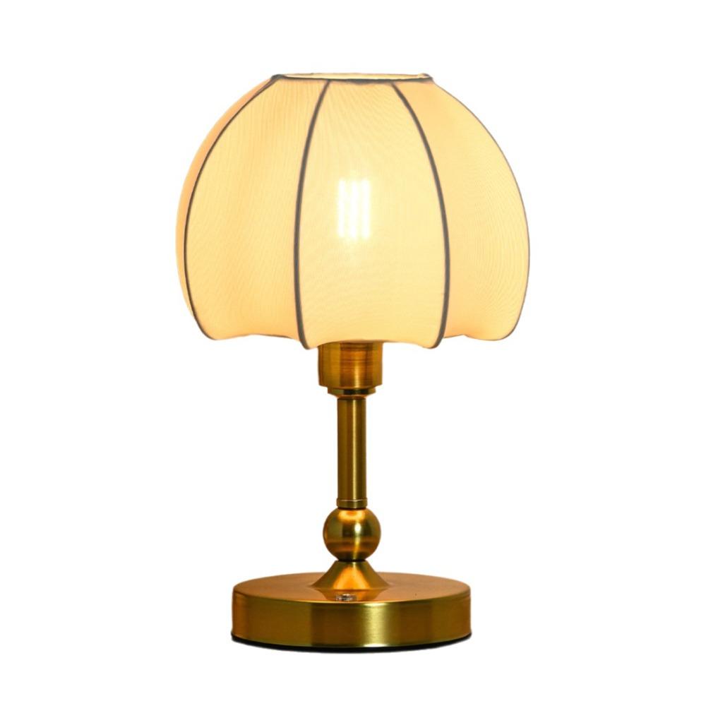 Nordic Style LED Table Lamp Vintage Gold Bedside Lamp Retro Desk Lamp Atmosphere Lamp  Hotel